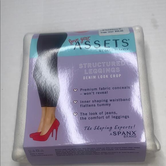 SPANX Assets by Sara Blakely Structured Leggings - Denim Look Crop. Ivory. Small - Picture 6 of 10